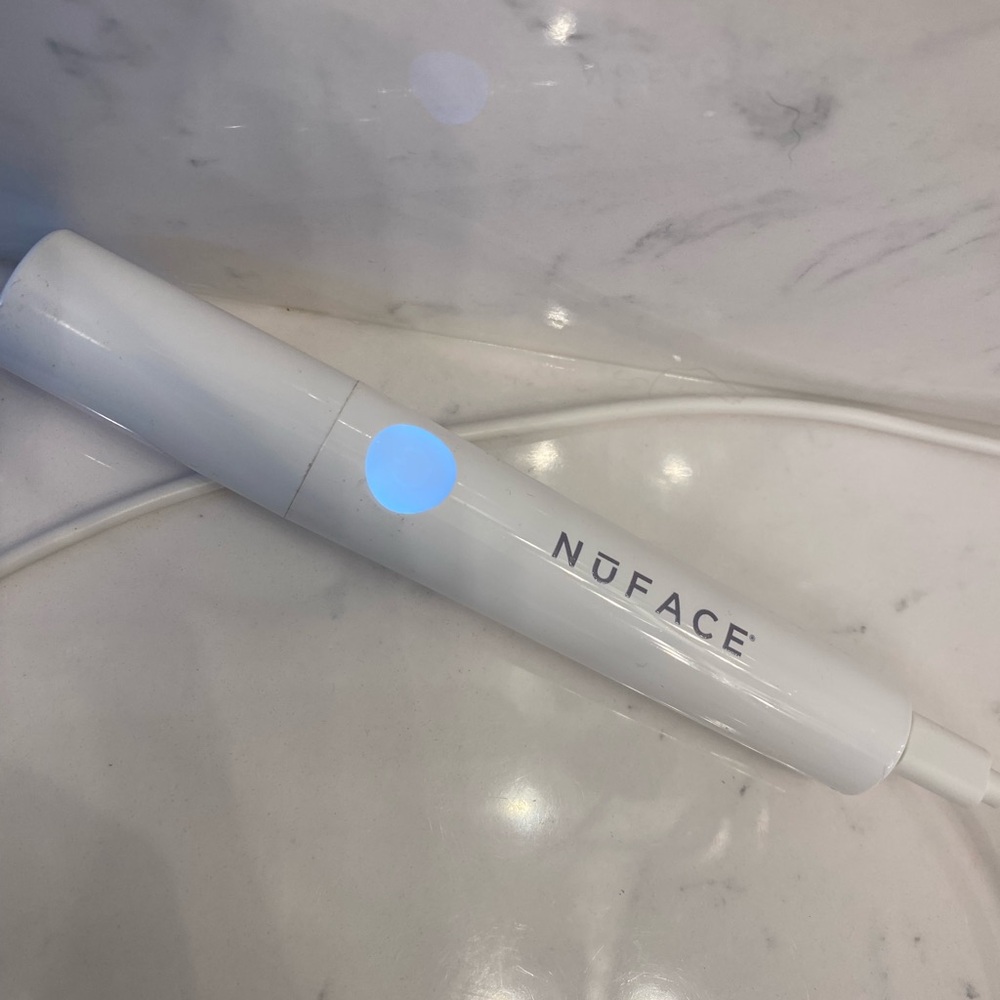 NuFACE FIX® Line Smoothing Device